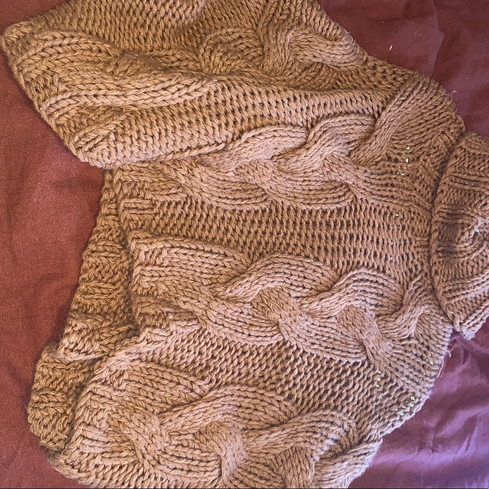 Turtleneck cropped Sweater